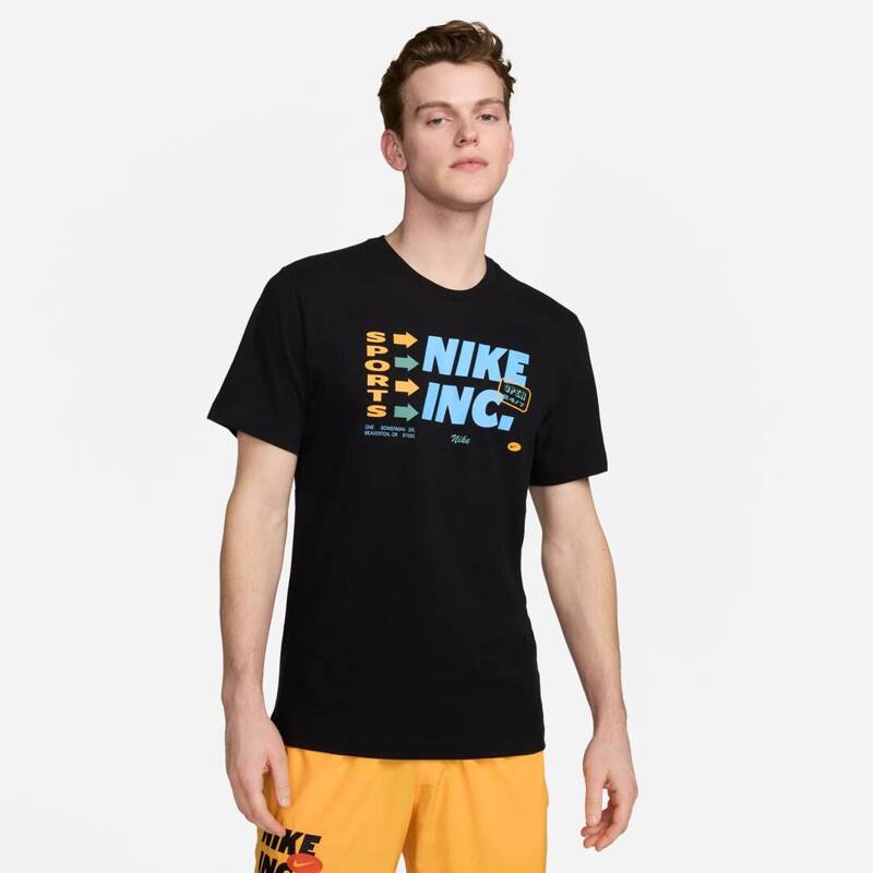 Nike Dri-FIT  Men's Training T-Shirt