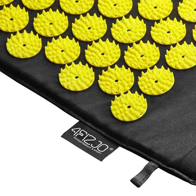 The acupressure mat 4FIZJO with the pillow