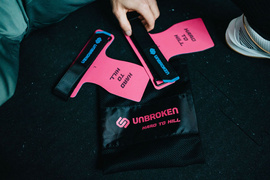Skórki CrossFitowe Unbroken Hard To Kill No Chalk Grips Różowe