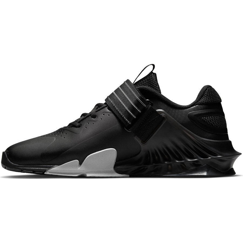 nike savaleos unisex