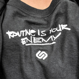 Unbroken Rounds Men's T-shirt