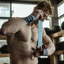 Reeva Wrist Wraps Blue