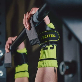 Velites Quad Pro + Wrist Wraps Carbon