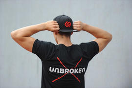 Czapka Unbroken Snapback