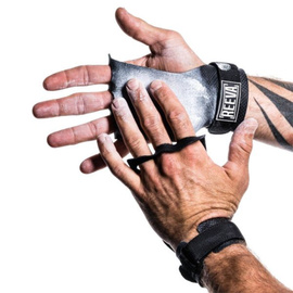 Reeva Carbon Grips 3 Holes 