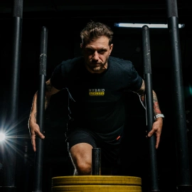  Unbroken Hybrid Athlete T-shirt