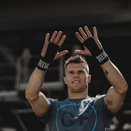 Reeva kangaroo grip wrist wrap